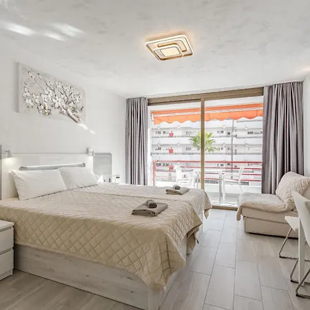 Olympia 4 - Apartment *